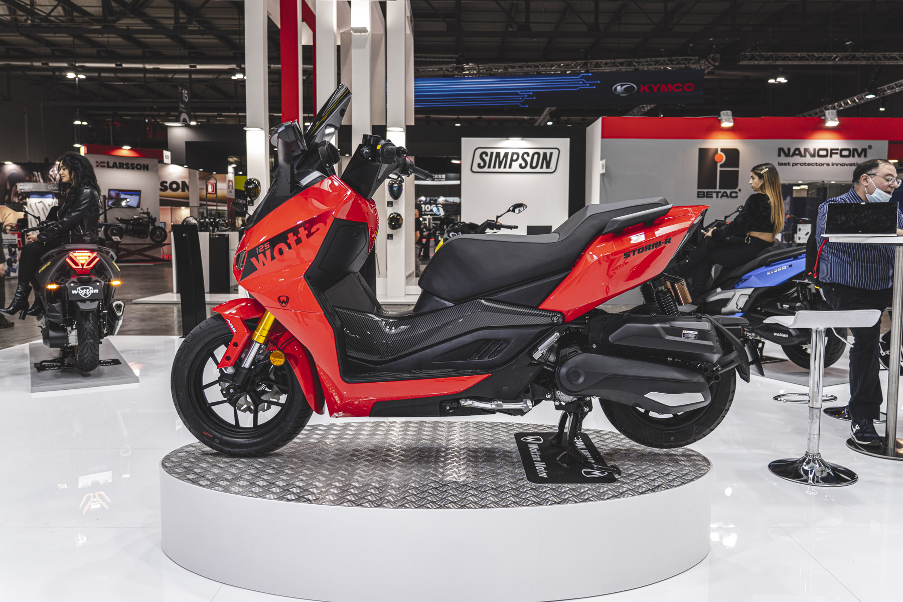 [EICMA 2021 - WOTTAN MOTOR] STORM-R em Racing Red